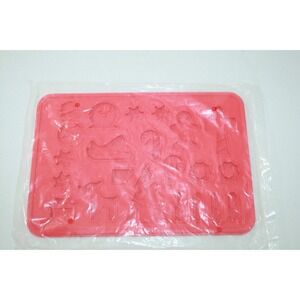 Pampered Chef Christmas Silicone Cookie Chocolate Mold Red #100134 NEW SEALED